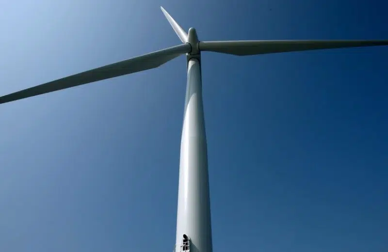 Changement climatique : Un accord gouvernemental pour stimuler l’énergie éolienne en mer