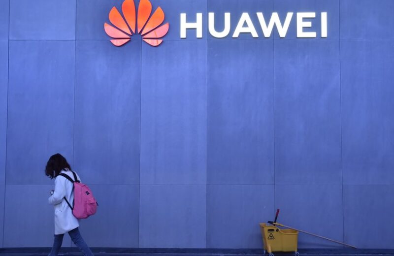 Huawei poursuit le gouvernement américain pour l’interdiction de certains produits