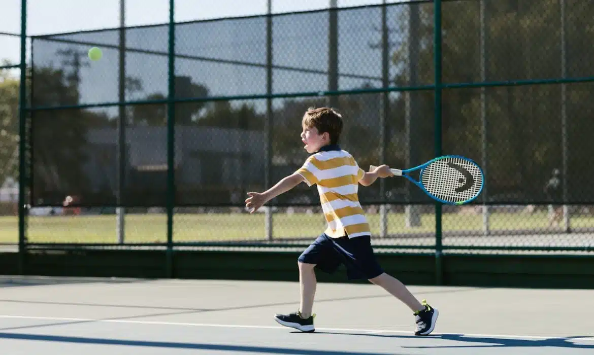 Les bienfaits du tennis pour les enfants