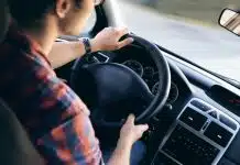 Le guide ultime de la location de voiture pour les jeunes permis