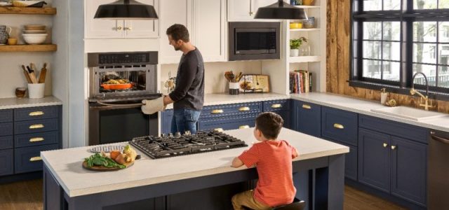 Améliorez votre cuisine et votre cuisine avec le four double mural combiné LG de #BestBuy