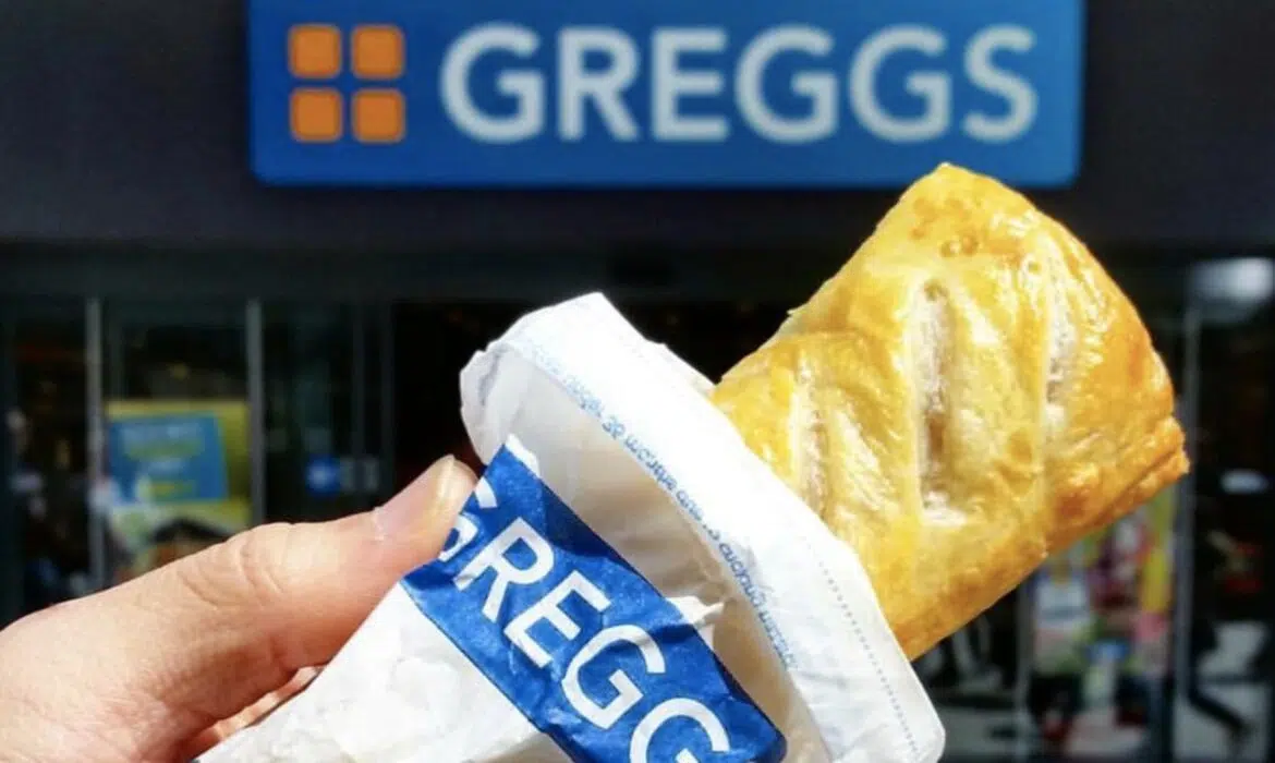 Le rouleau de saucisses végétaliennes Greggs stimule les ventes