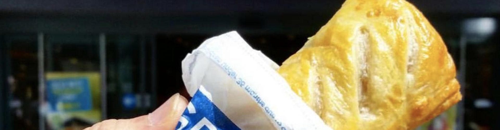Le rouleau de saucisses végétaliennes Greggs stimule les ventes