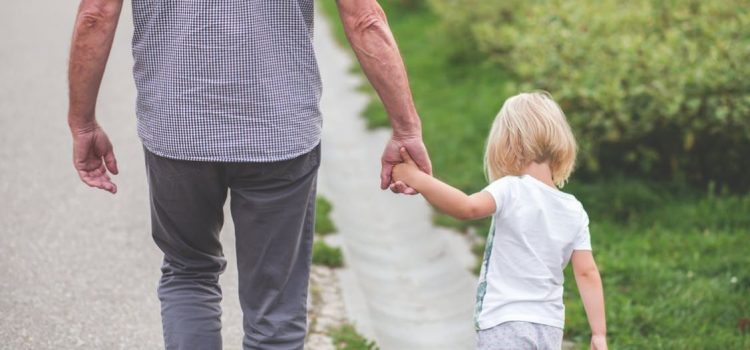 Comment les familles se préparent aux changements dans la santé et la longévité
