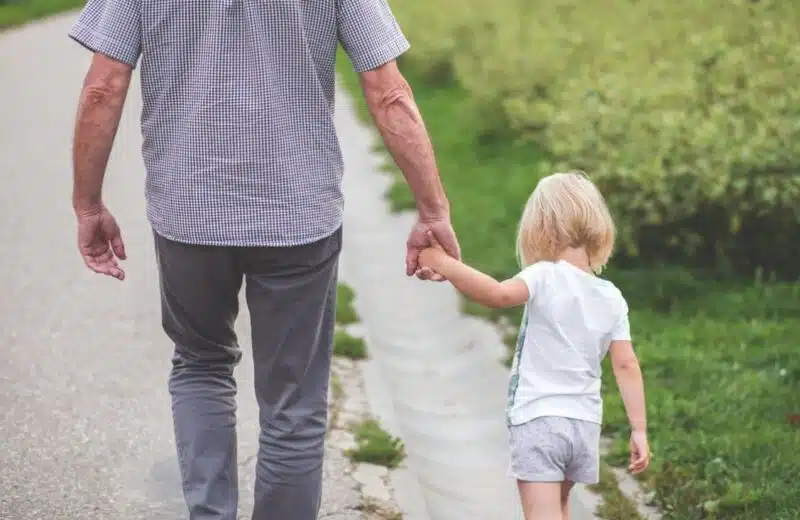 Comment les familles se préparent aux changements dans la santé et la longévité