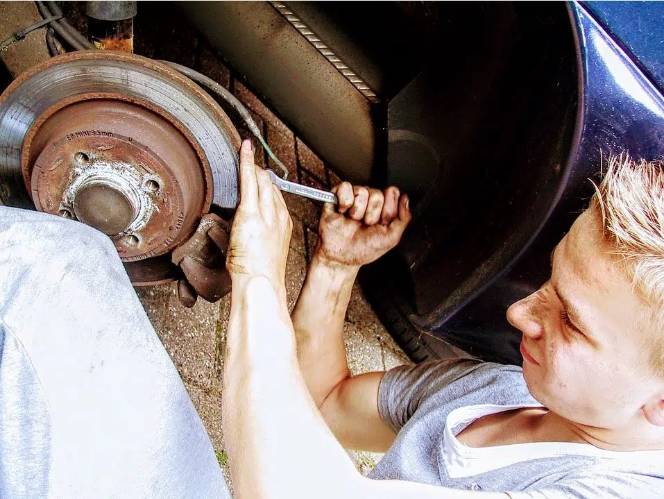 How to Help Dad Repair the Car with Teamwork and Determination