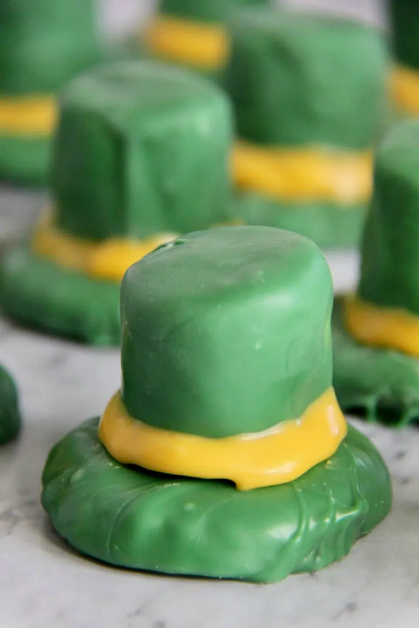 Leprechaun Hat Cookies