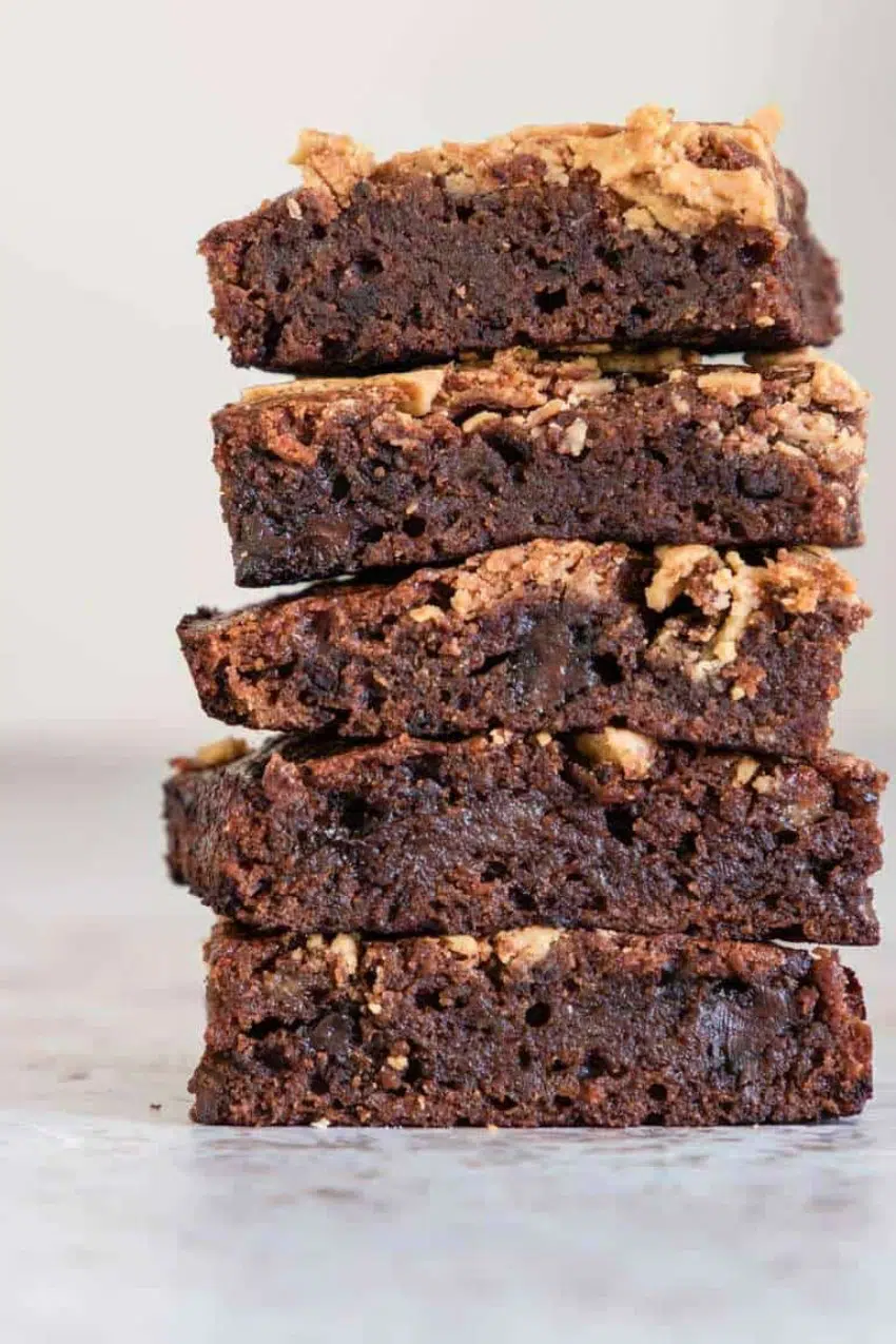 Peanut Butter Banana Brownies {Easy Vegan Brownies}