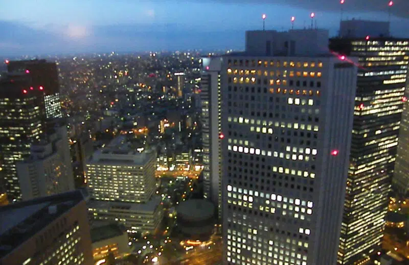 Que faire à Tokyo le soir, une fois la nuit tombée ?