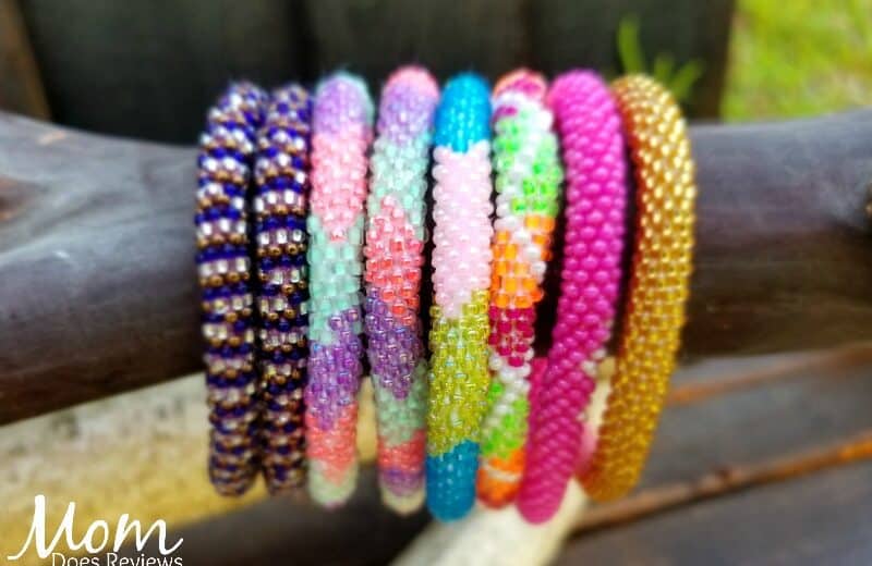 Sashka Co. Les bracelets en perles de verre sont faits avec amour ! #Back2School17