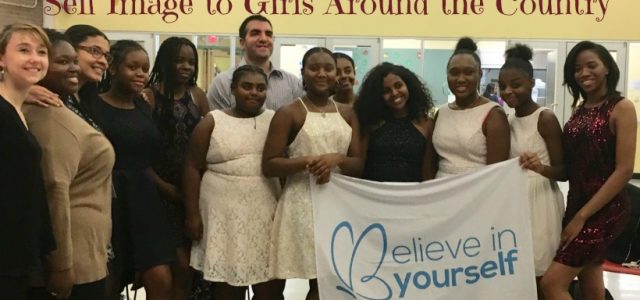 Croyez en vous – Promouvoir une image de soi positive auprès des filles du pays #SocialGood