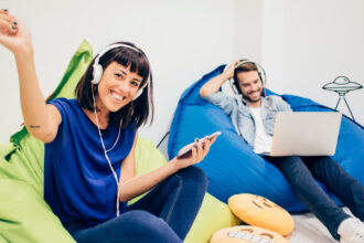 Carte cadeau de divertissement en ligne : simplicité, rapidité et liberté !