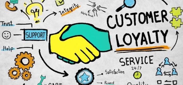 Comment les programmes de fidélisation des clients peuvent-ils permettre la communication ?