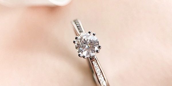 Comment prendre soin de votre bague de fiançailles
