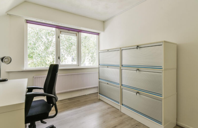 Entreprise et organisation des bureaux : comment les aménager en 2025 ?