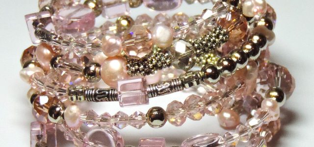 Vous cherchez à accessoiriser ? 4 conseils pour vous aider à le clouer la première fois