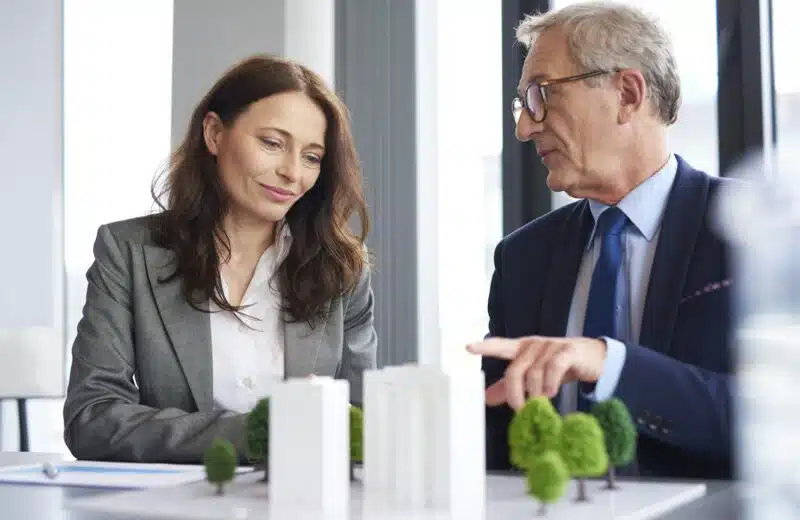 La démission du conseil municipal : enjeux et processus pour une transition réussie
