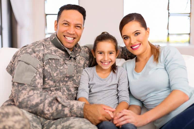 5 Financial Hacks to Help Military Moms Make Ends Meet