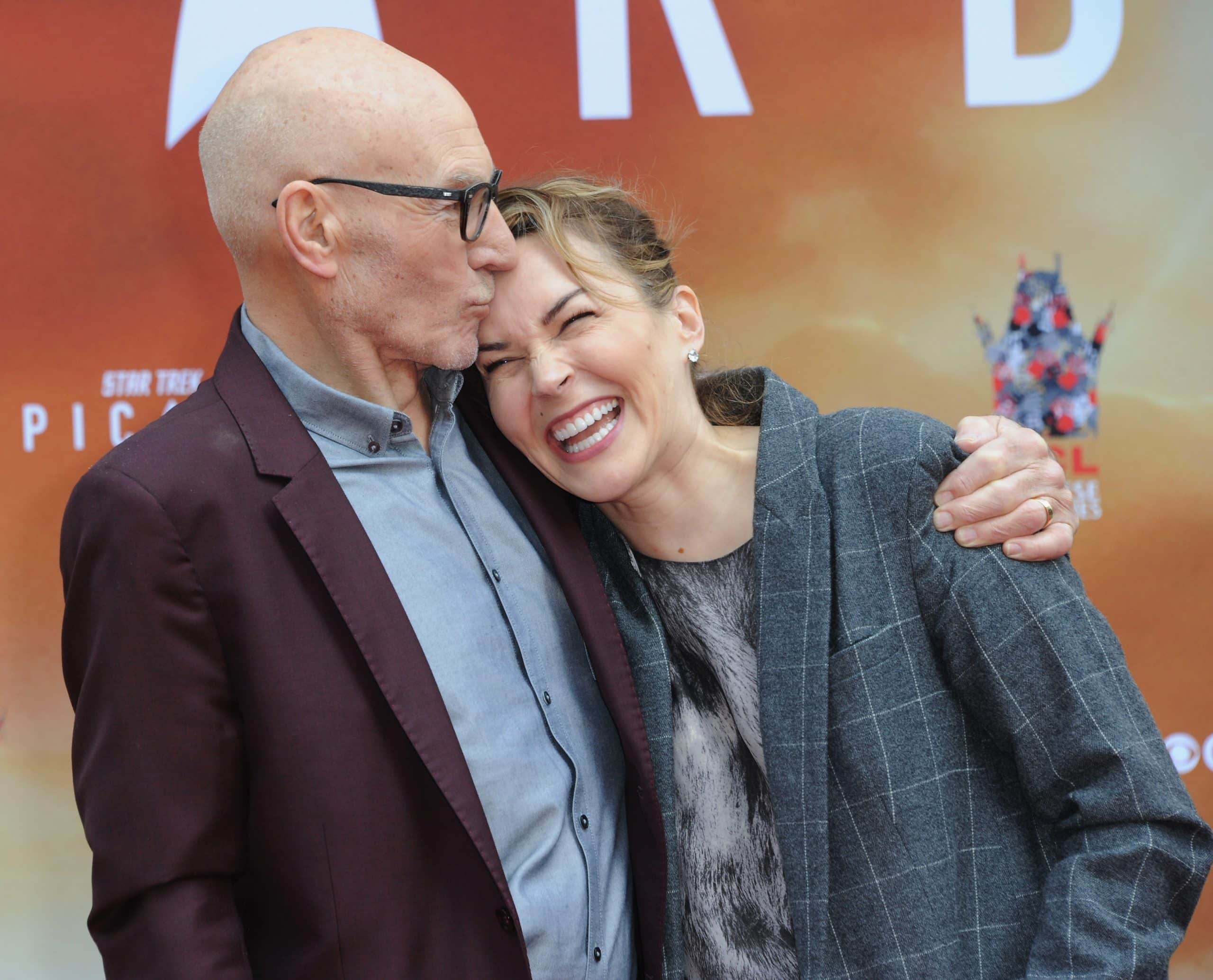 Comment Patrick Stewart a-t-il rencontré sa femme, Sunny Ozell ?