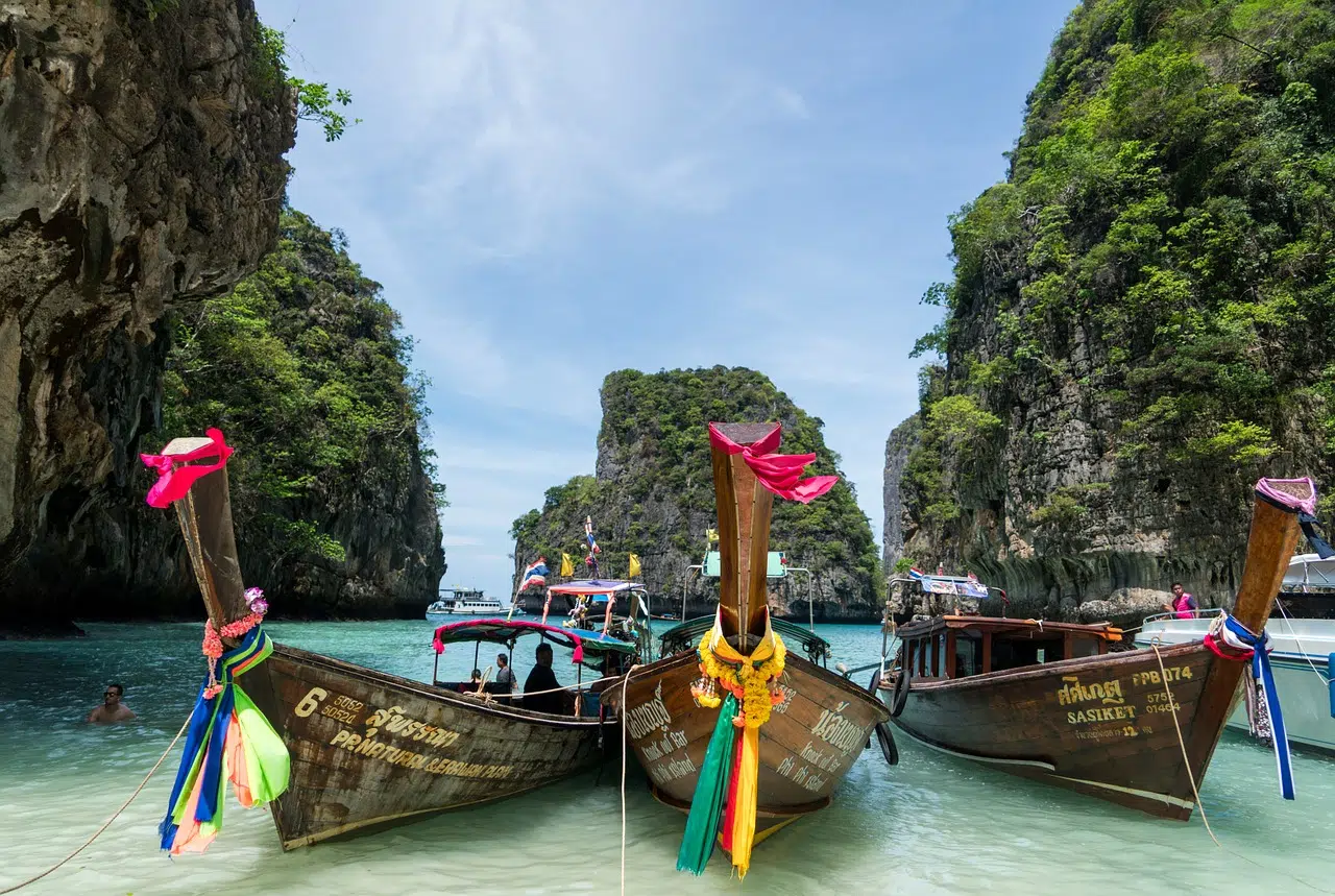 How to Take a Dream Beach Trip in Phuket on a Budget