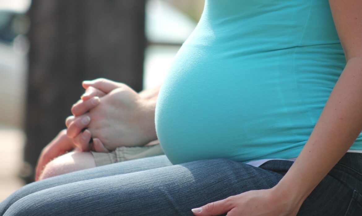 Maternité Shapewear : Votre système de soutien pour votre grossesse