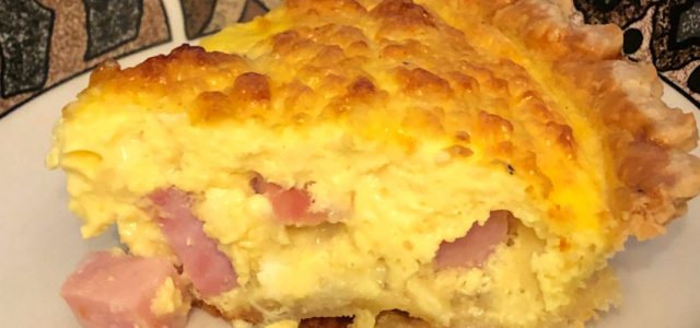 Quiche au jambon et au fromage – préférée de la famille #recevoir avec Mealthy Handblend ! #MealthyMoms