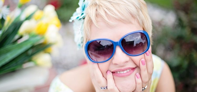 Maman élégante : Comment paraître et se sentir à son meilleur cet été