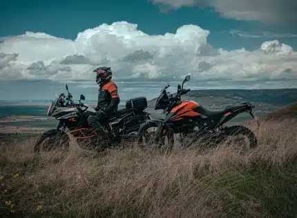 Les avantages et les inconvénients de la moto par rapport à la voiture